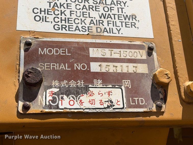 image for item FN3643 Morooka MST-1500V crawler dumper