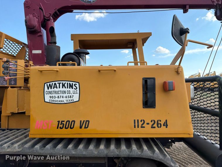image for item FN3643 Morooka MST1500V track carrier