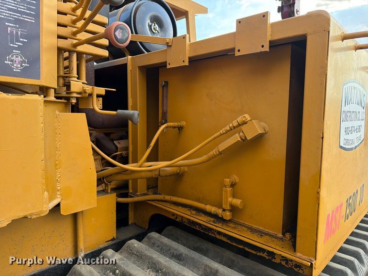 image for item FN3643 Morooka MST1500V track carrier