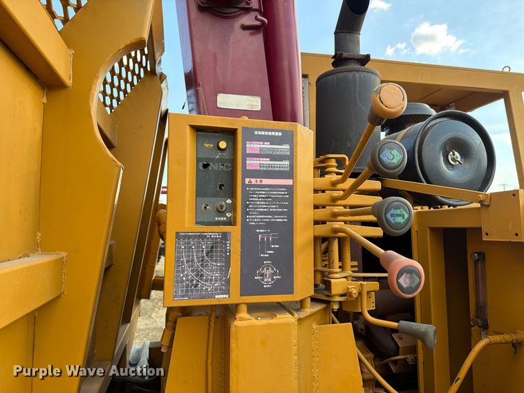 image for item FN3643 Morooka MST1500V track carrier