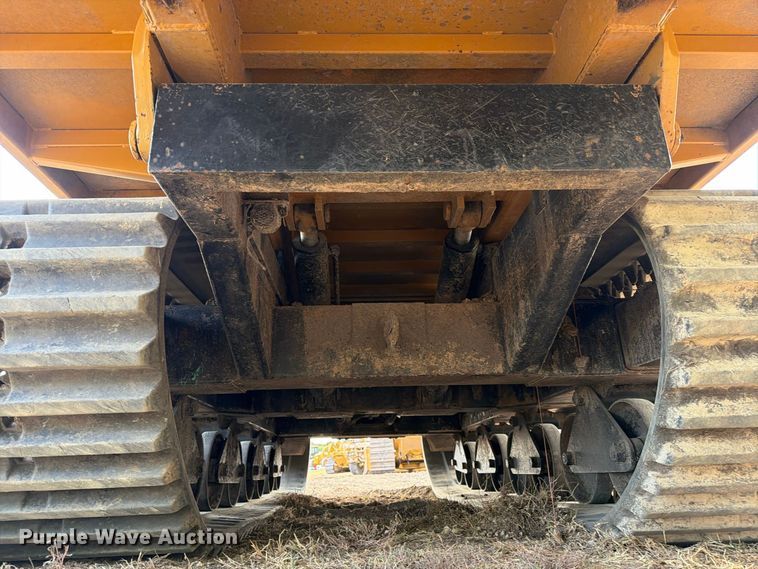image for item FN3643 Morooka MST1500V track carrier