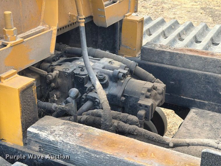 image for item FN3643 Morooka MST1500V track carrier
