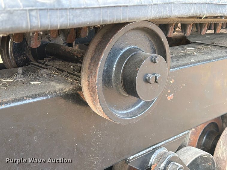 image for item FN3643 Morooka MST1500V track carrier
