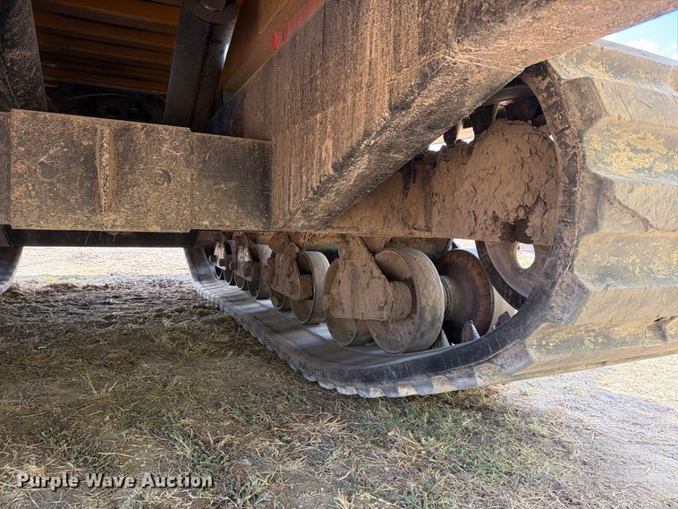 image for item FN3645 2013 Morooka MST2200 track carrier
