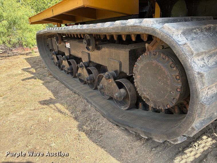 image for item FN3645 2013 Morooka MST2200 track carrier