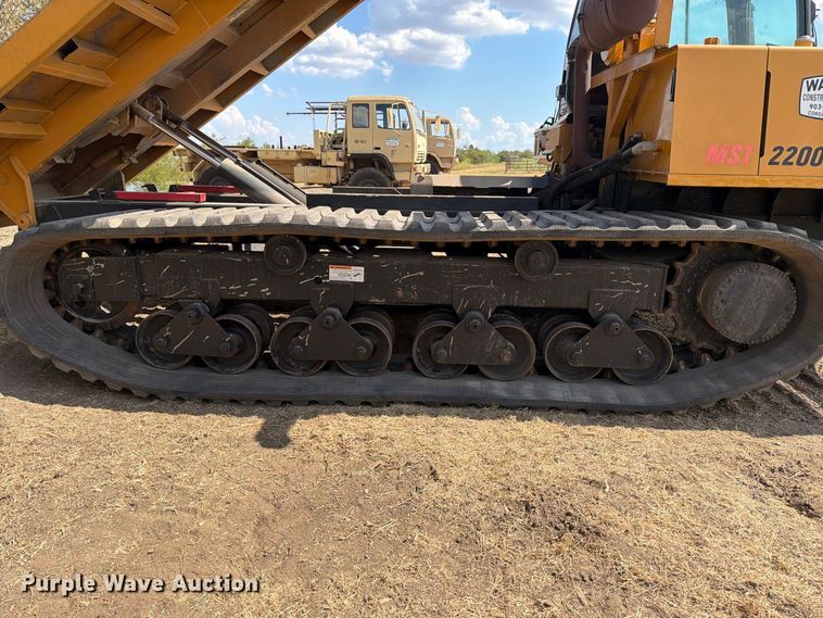 image for item FN3646 2015 Morooka MST2200 track carrier
