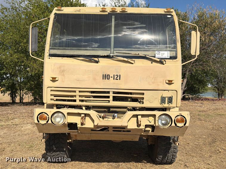 image for item FN3651 1997 Stewart & Stevenson flatbed truck