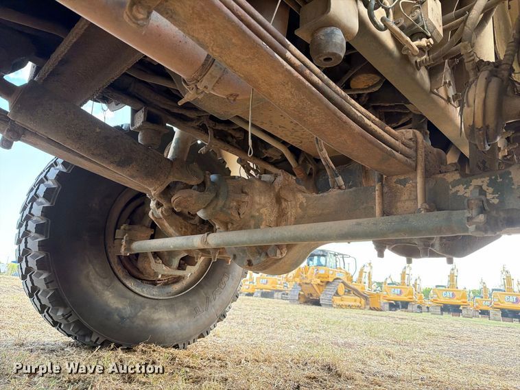 image for item FN3651 1997 Stewart & Stevenson flatbed truck