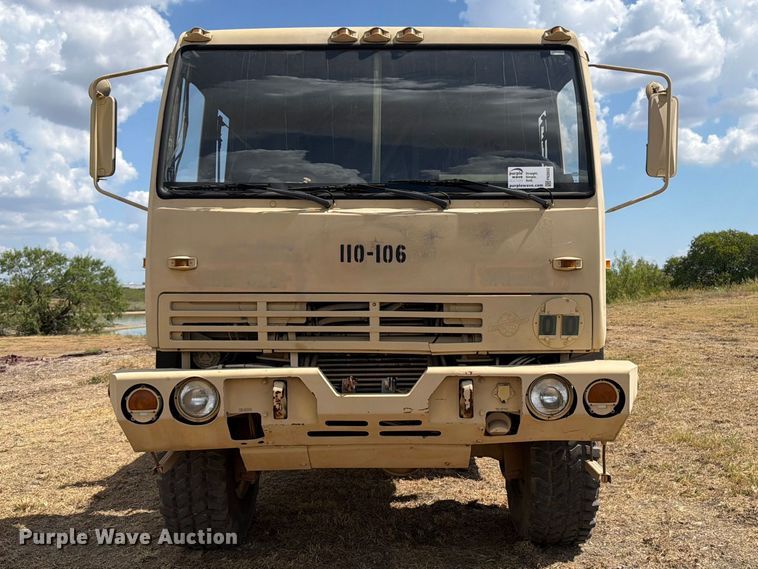 image for item FN3652 1998 Stewart & Stevenson flatbed truck
