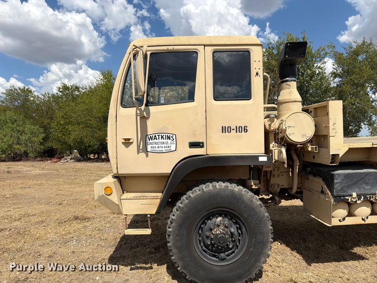 image for item FN3652 1998 Stewart & Stevenson flatbed truck