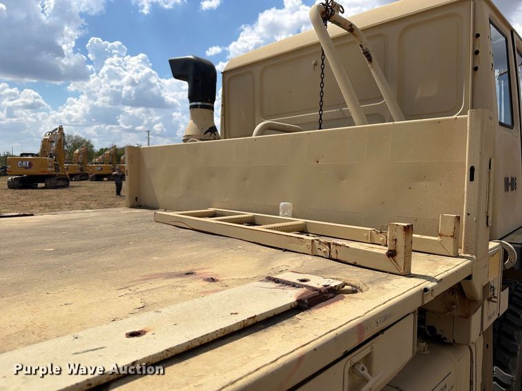 image for item FN3652 1998 Stewart & Stevenson flatbed truck