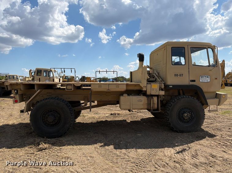 image for item FN3654 1996 Stewart & Stevenson flatbed truck