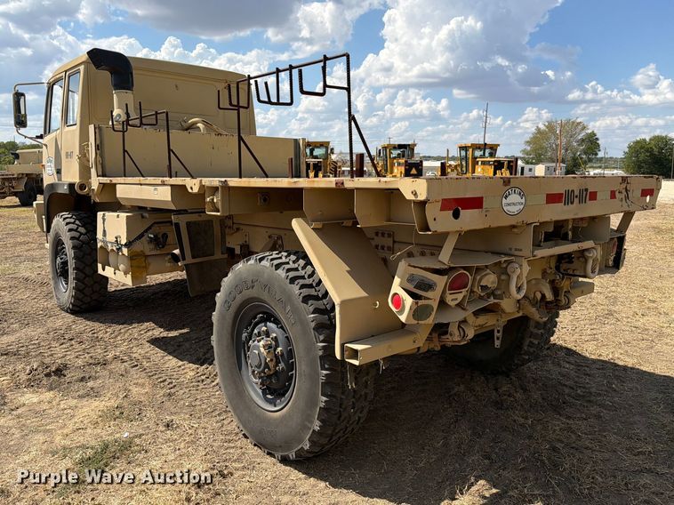 image for item FN3654 1996 Stewart & Stevenson flatbed truck
