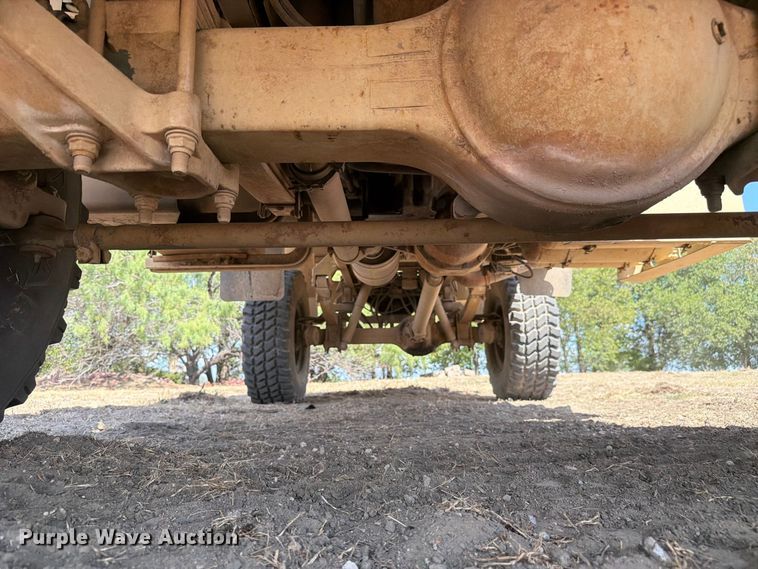 image for item FN3654 1996 Stewart & Stevenson flatbed truck