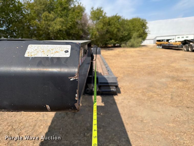 image for item FN3656 2018 Load King 554/5 SSSF 65 ton quad-axle lowboy trailer