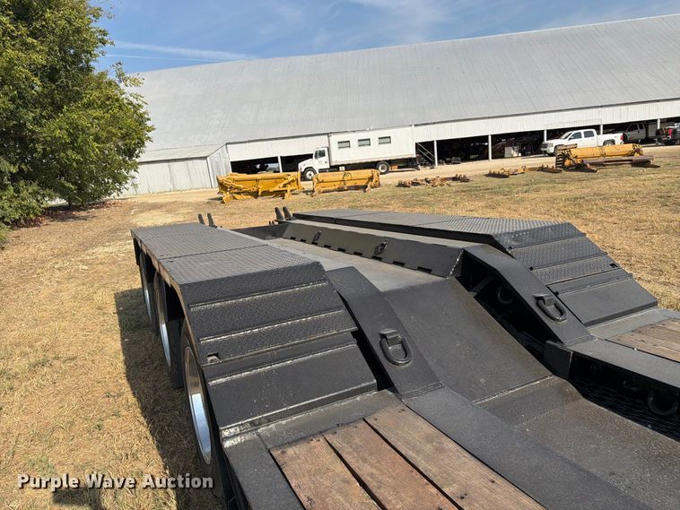 image for item FN3657 2012 Trail King TK110HDG lowboy equipment trailer
