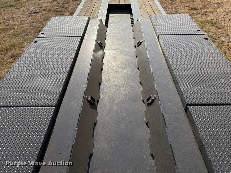 image for item FN3657 2012 Trail King TK110HDG lowboy equipment trailer