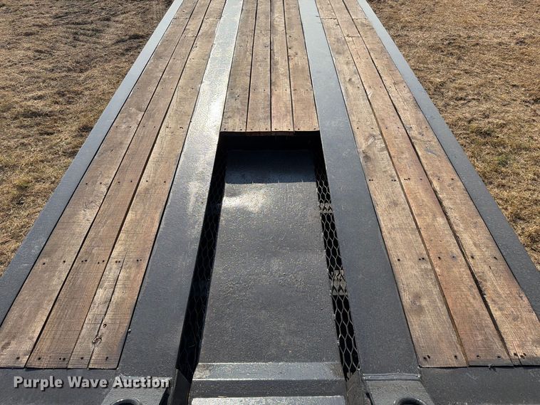 image for item FN3657 2012 Trail King TK110HDG lowboy equipment trailer