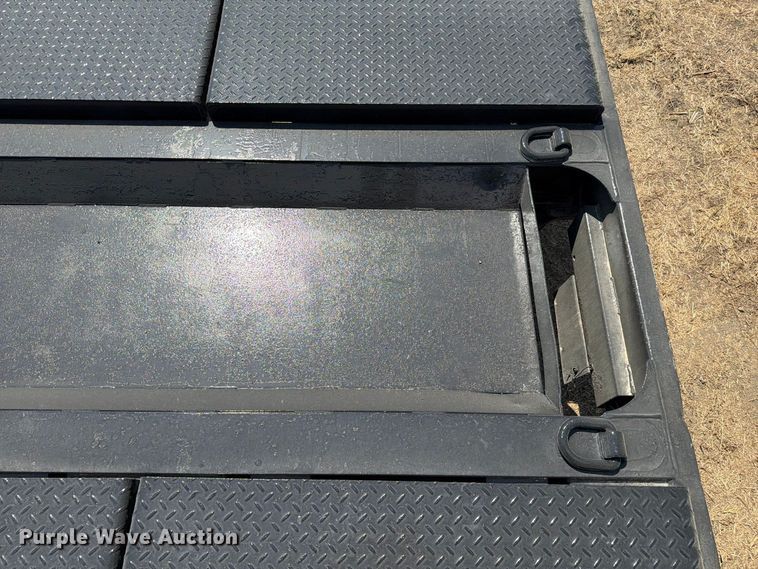 image for item FN3659 2005 Trail King TK110HDG lowboy equipment trailer