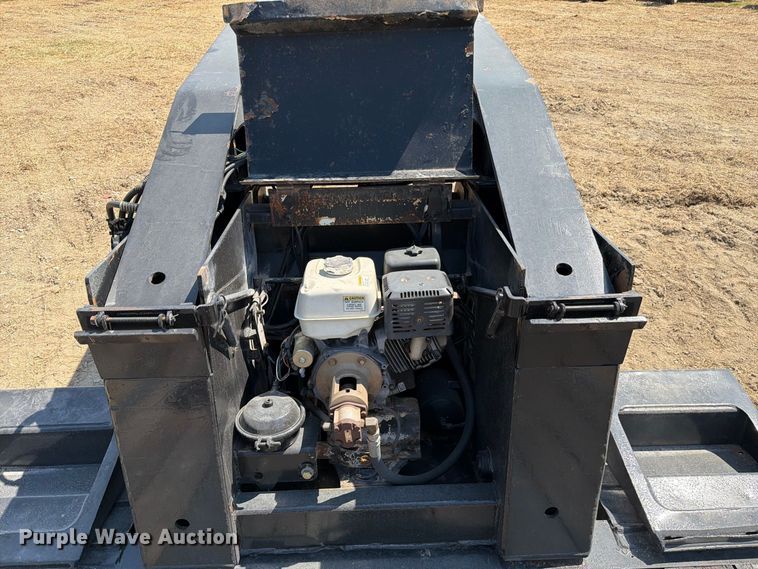 image for item FN3659 2005 Trail King TK110HDG lowboy equipment trailer