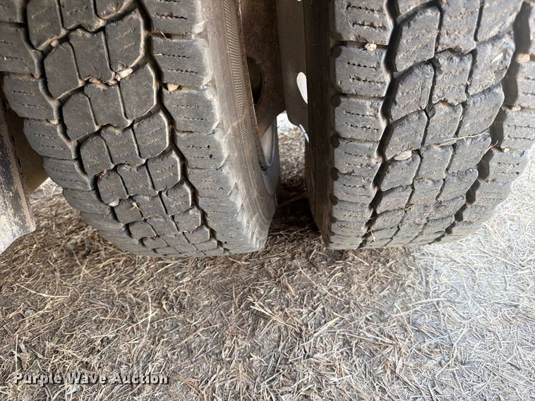 image for item FN3659 2005 Trail King TK110HDG lowboy equipment trailer