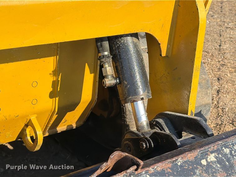 image for item FN3664 2016 Caterpillar 259D tracked skid steer loader