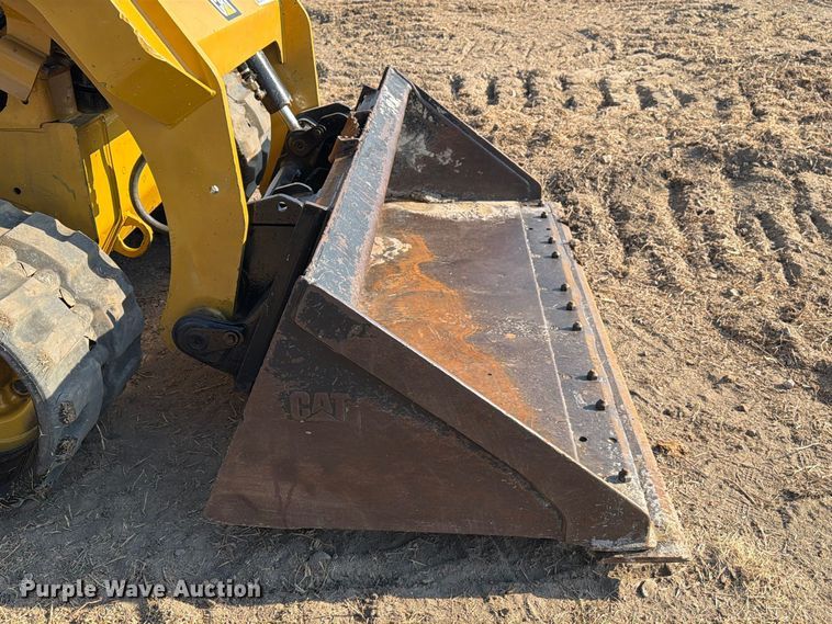 image for item FN3664 2016 Caterpillar 259D tracked skid steer loader