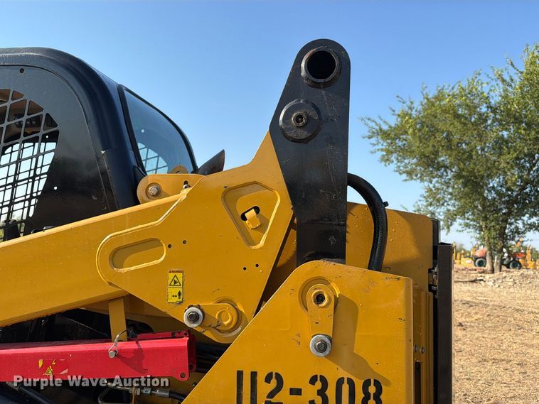 image for item FN3664 2016 Caterpillar 259D tracked skid steer loader