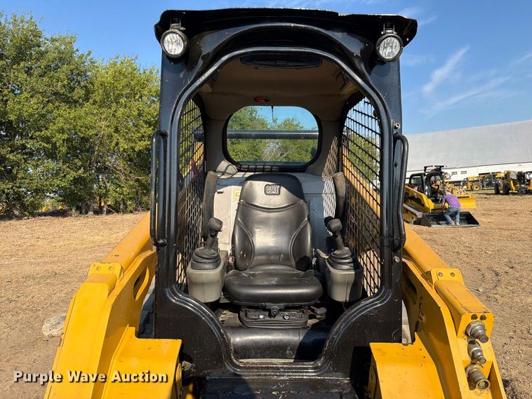 image for item FN3664 2016 Caterpillar 259D tracked skid steer loader