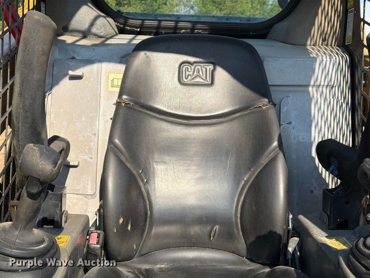image for item FN3664 2016 Caterpillar 259D tracked skid steer loader