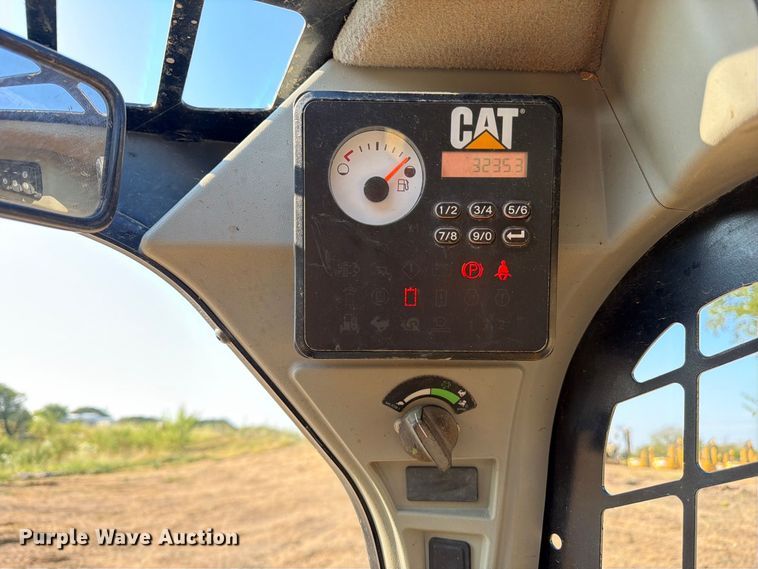 image for item FN3664 2016 Caterpillar 259D tracked skid steer loader