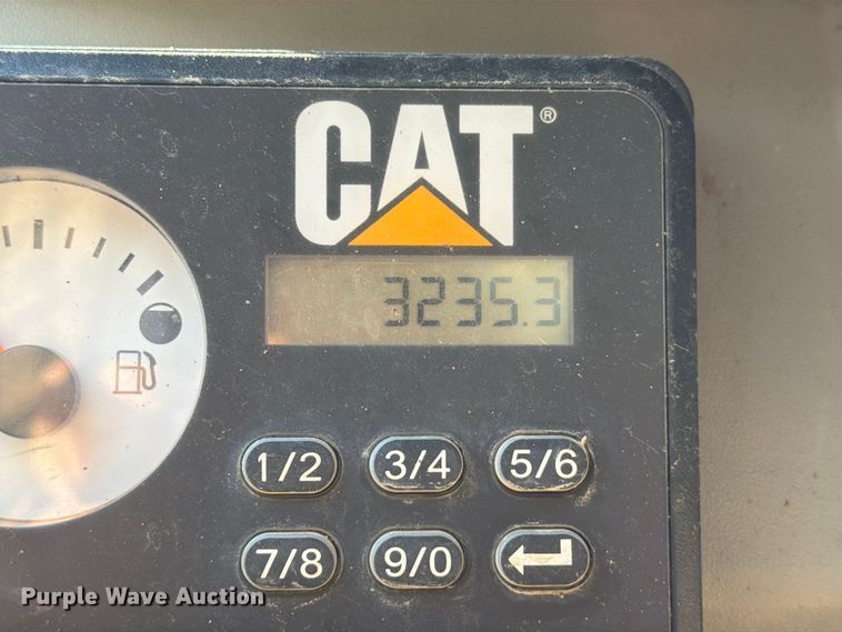 image for item FN3664 2016 Caterpillar 259D tracked skid steer loader