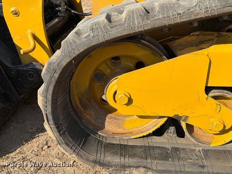 image for item FN3664 2016 Caterpillar 259D tracked skid steer loader