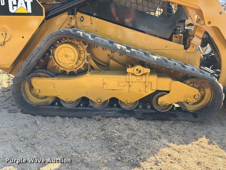 image for item FN3664 2016 Caterpillar 259D tracked skid steer loader