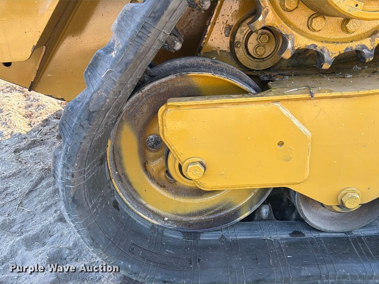 image for item FN3664 2016 Caterpillar 259D tracked skid steer loader