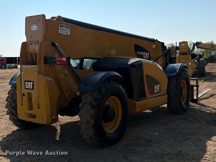 2016 Caterpillar TL1055D