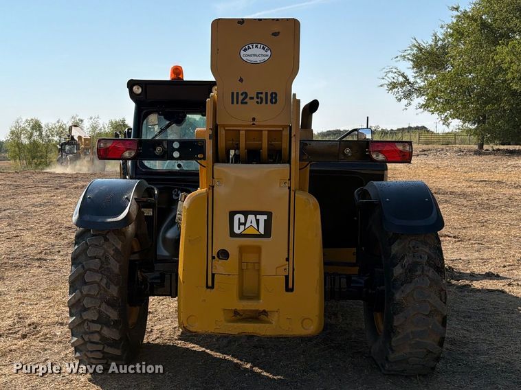2016 Caterpillar TL1055D