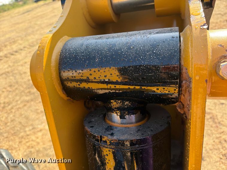 2016 Caterpillar TL1055D