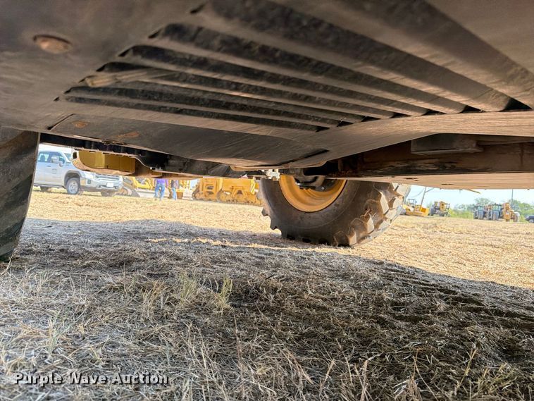 2016 Caterpillar TL1055D