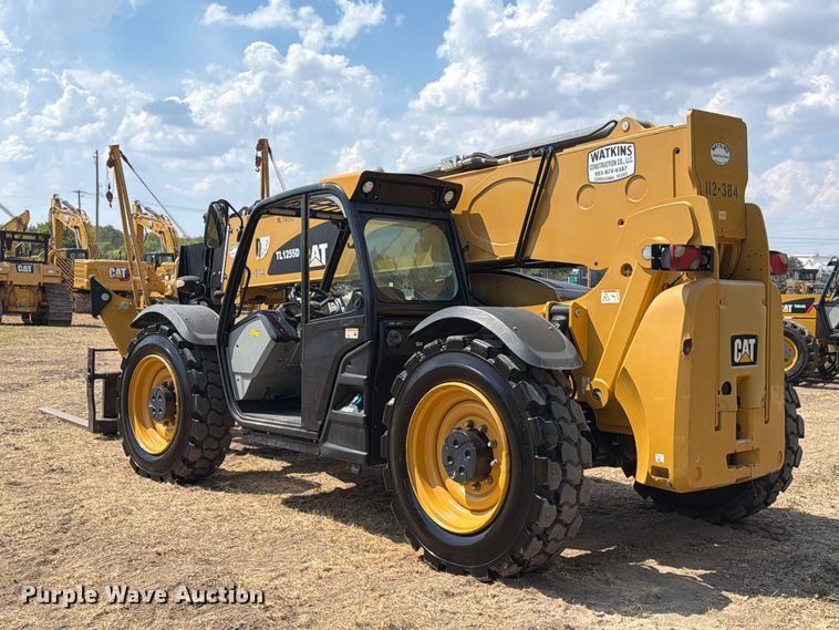 2018 Caterpillar TL1255D