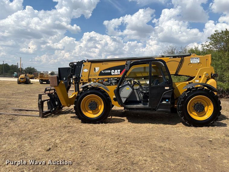 2018 Caterpillar TL1255D