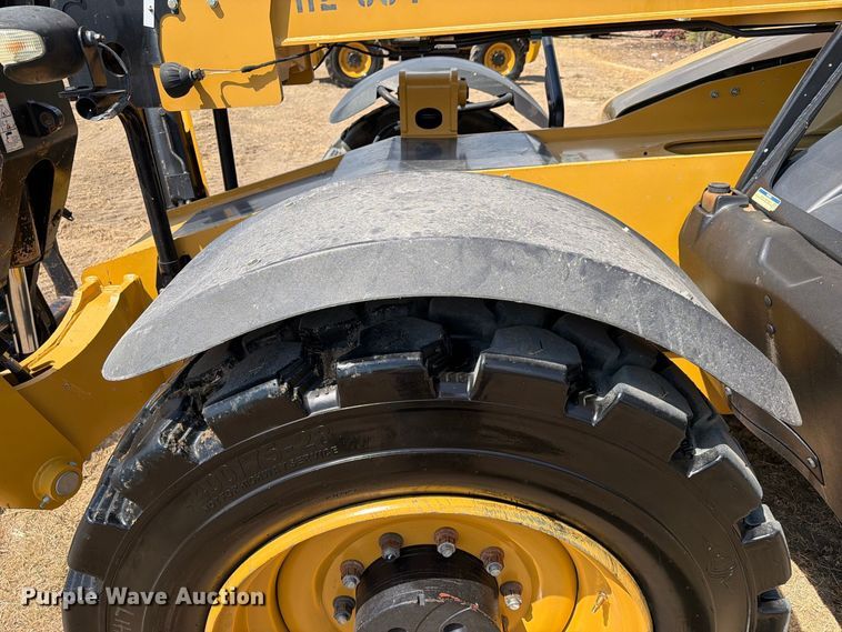 2018 Caterpillar TL1255D