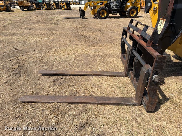 2018 Caterpillar TL1255D