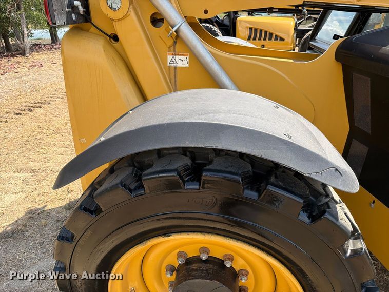 2018 Caterpillar TL1255D
