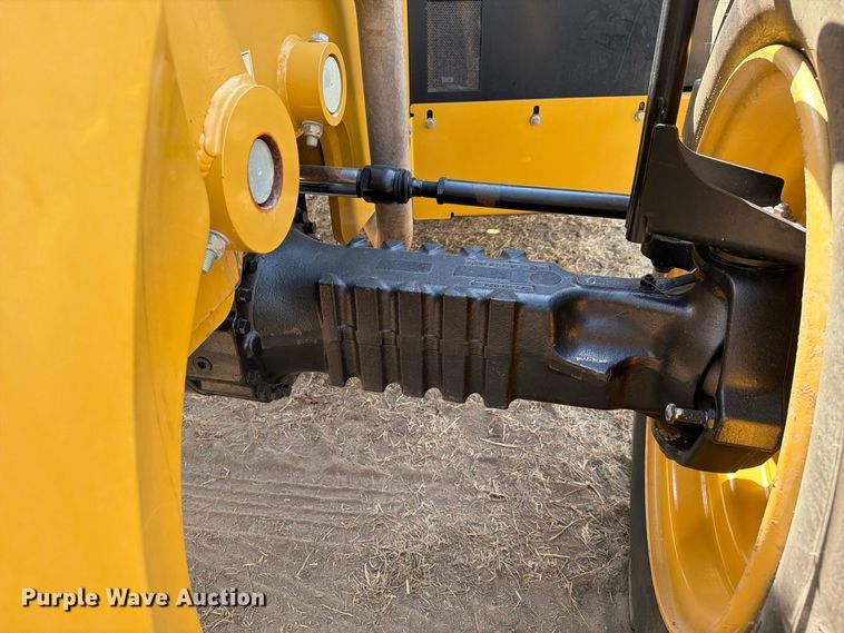 2018 Caterpillar TL1255D