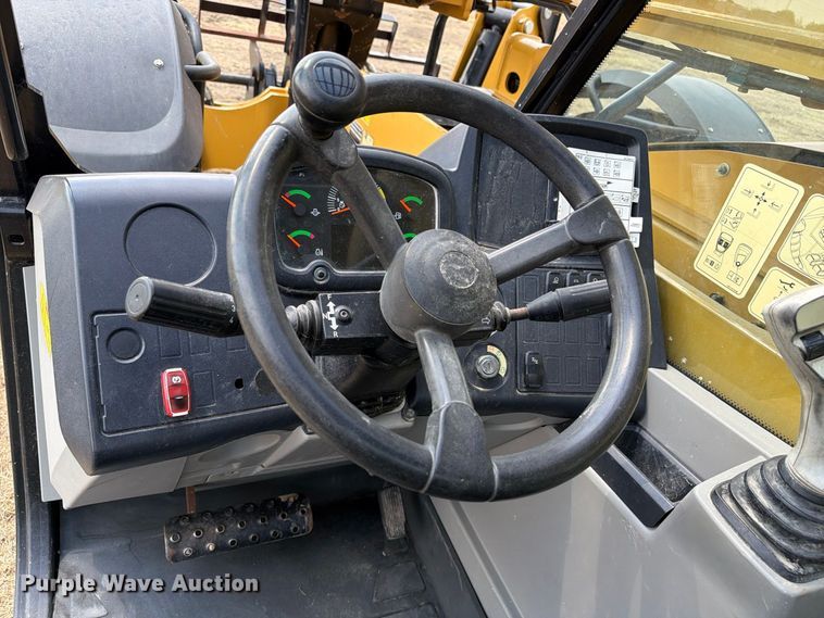 2018 Caterpillar TL1255D