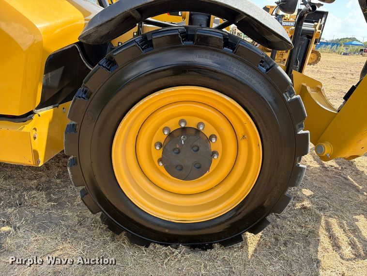 2018 Caterpillar TL1255D