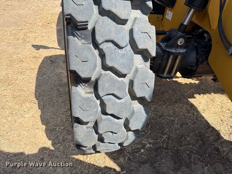 2018 Caterpillar TL1255D