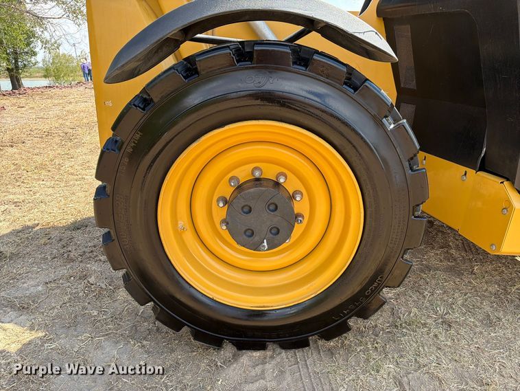 2018 Caterpillar TL1255D