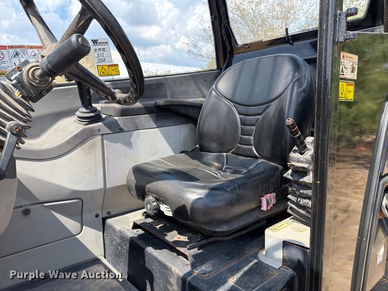 2012 Caterpillar TH514